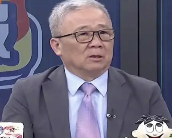栗正杰的通告，救了他。最近几天，栗正杰在中天和TVBS都没有通告，也避免了网