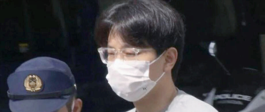 日本海归硕士替考被抓，人生崩盘---
