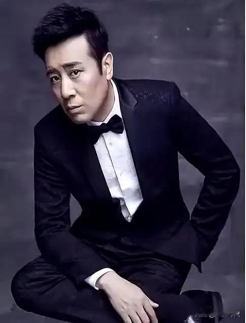 于和伟的食谱，真的不是一般人能扛下来的。他的营养师透露，早餐藜麦鸡蛋加晚餐奶