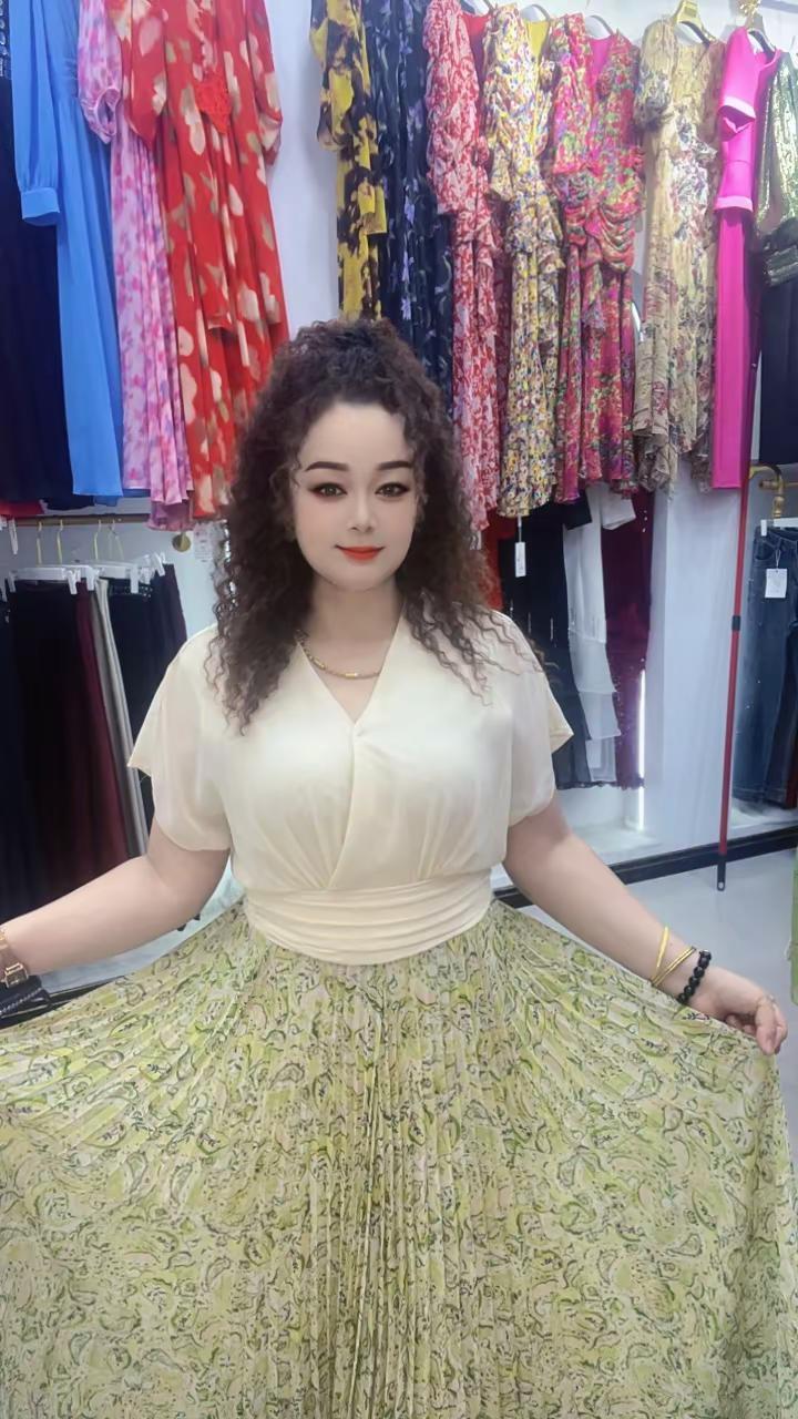 美美的裙子裙子女装店女装新手女装店探店📸