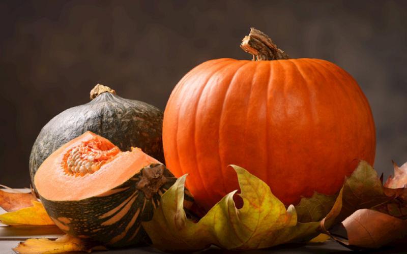 58岁大叔血糖狂升，突发脑溢血去世，医生叹息：三种蔬菜莫贪多！蔬菜里有几类食