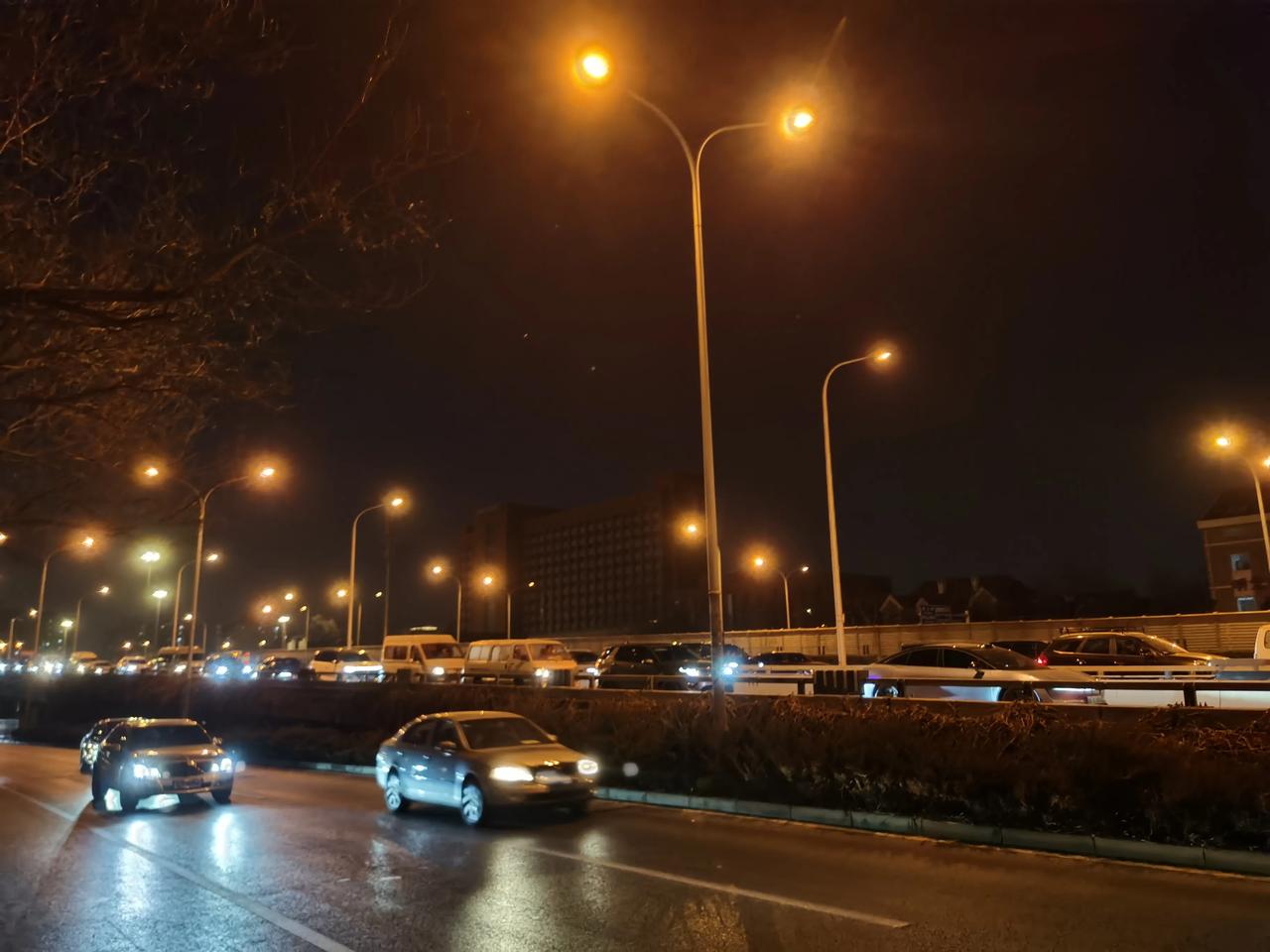 想看看大家居住的城市夜景城市夜景也就是看看灯光😆