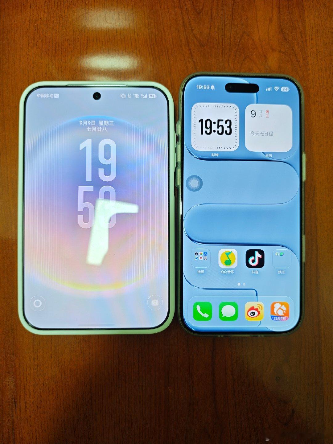 华为PuraXView到手了，对比下iPhoneAir～～​
