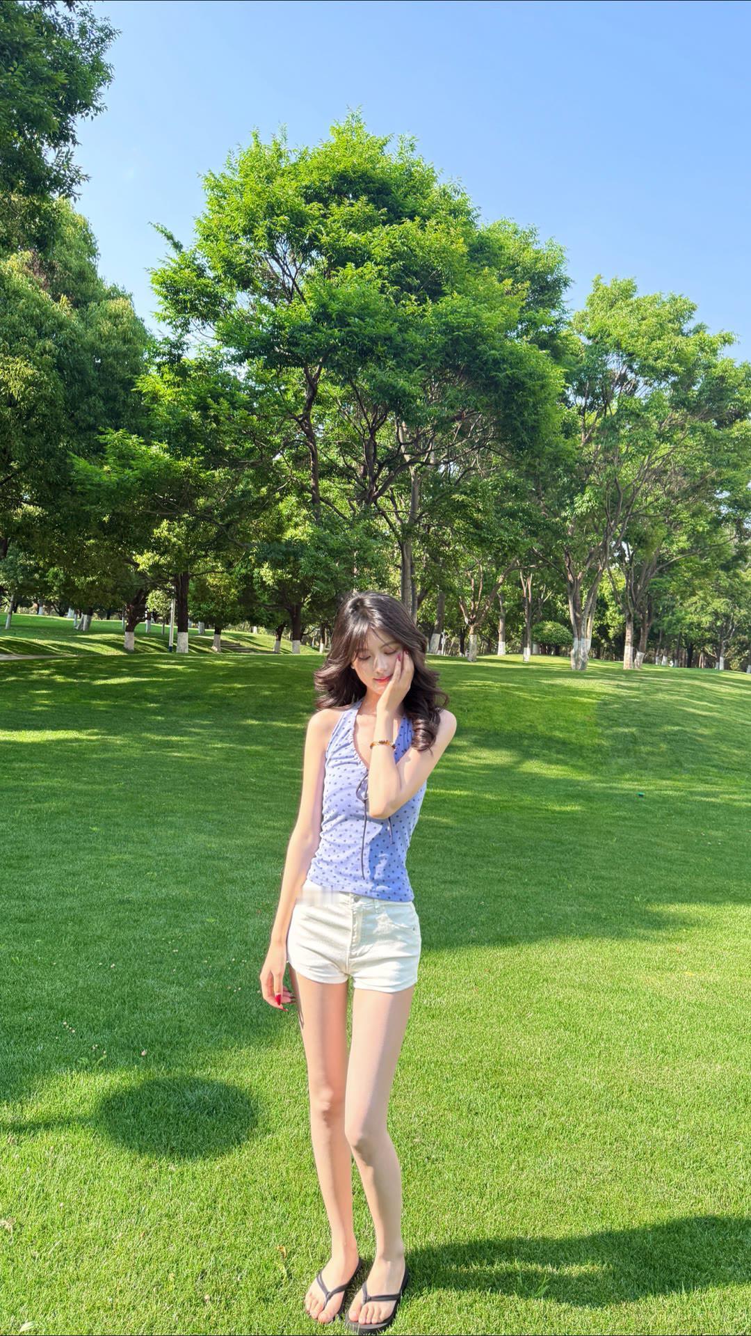 把你相册最可爱的照片拿出来