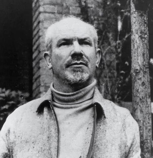 白求恩临终前，向聂元帅提出要求：“请给我的离婚妻子拨一笔钱——我的前妻，我亲爱的