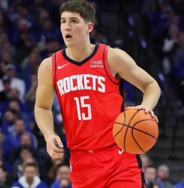 未来可期，二年级谢泼德与二年级库里的数据对比：1、谢泼德——场均24.9分钟可