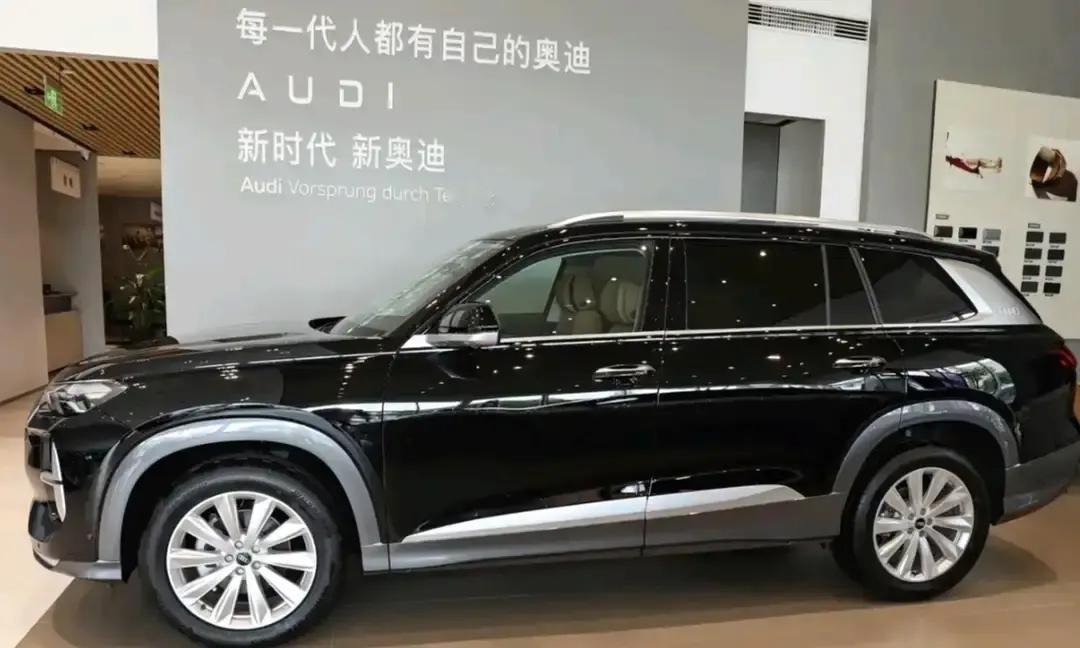 上市才7天直接官降15.59万，上汽奥迪A7L这波价格看得人看不懂。说的是上汽奥迪A7L。8月27日