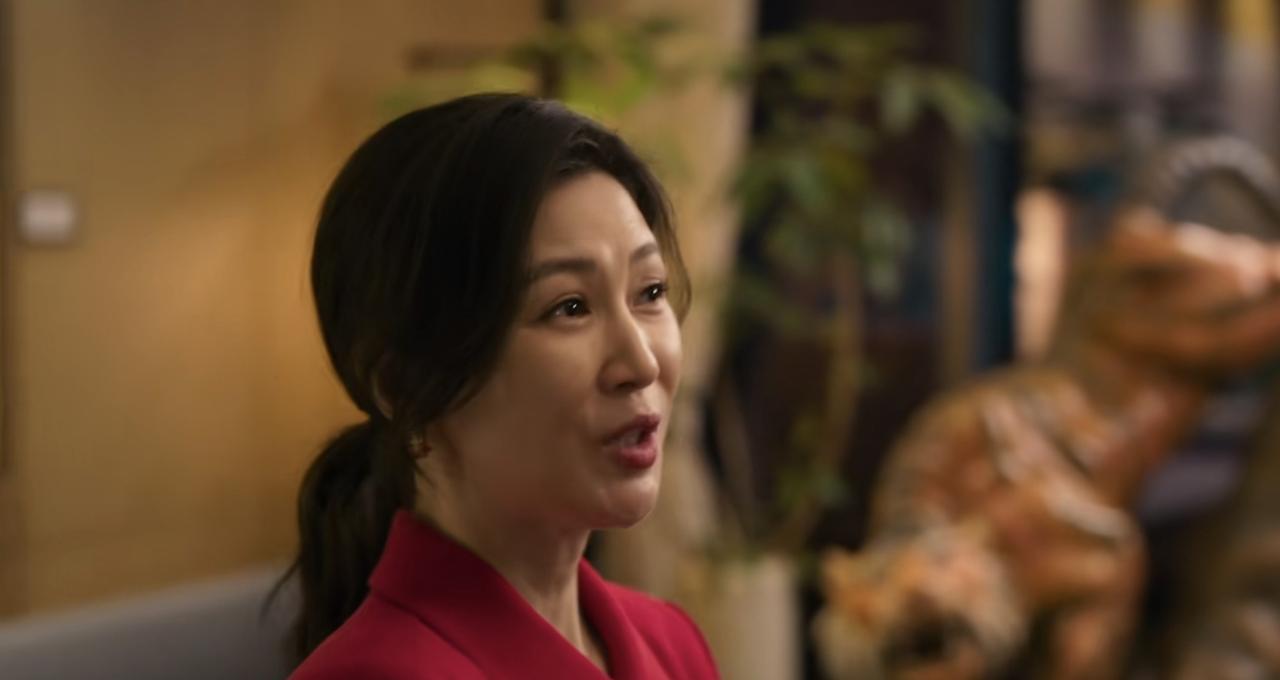 《罚罪》剧组没人敢告诉李建义，他那场退休戏的收视率，炸了。2.5%。这是第2