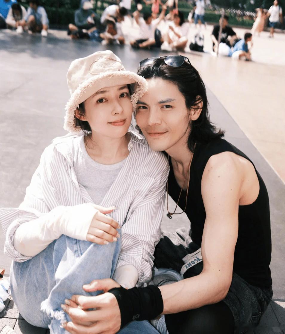 向佐终于摊牌了，不装了！和郭碧婷结婚，根本就不是他自己的想法，而是他妈妈向
