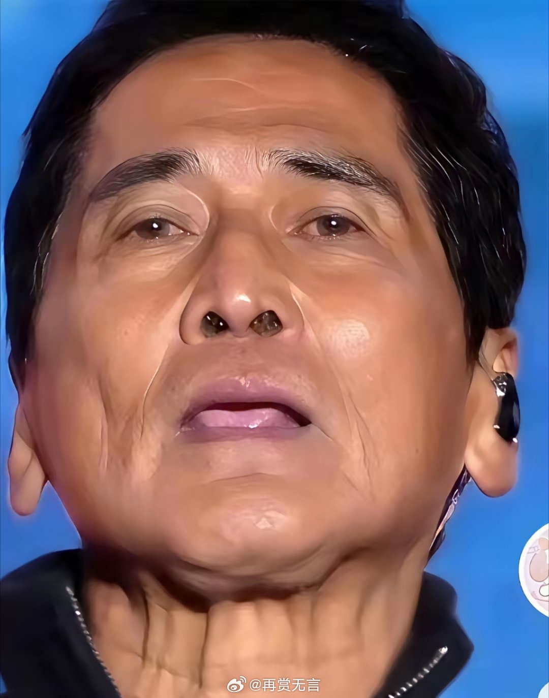 看到齐秦，突然觉得老天最公平了，年轻的时候漂亮帅气，年老了就衰老的快，年轻的时候