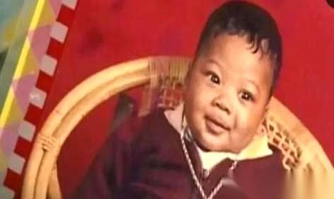 20年前，上海朱阿婆的亲生儿女们，几乎是堵着门冲她吼：“你要是敢养这个黑娃，我们