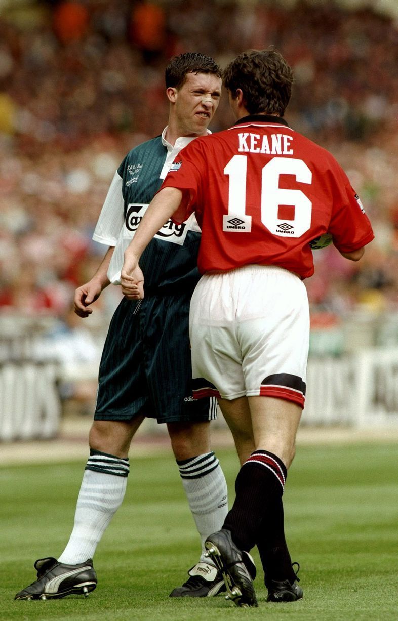 【老照片】英超RobbieFowlervsRoyKeane.​​​