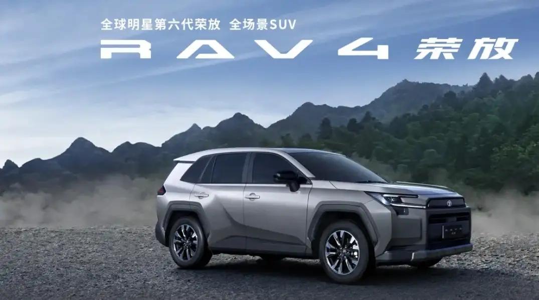 现在买车最流行的一句话！跑滴滴——买纯电，跑长途——买油电，家用车的首选—