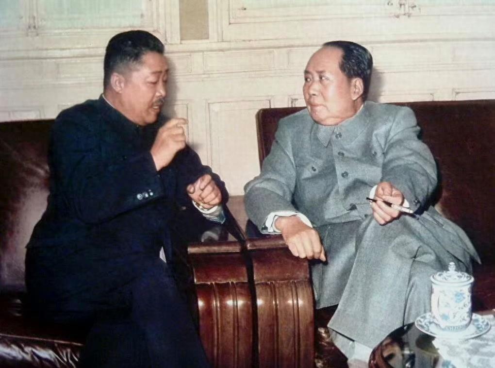 50年国军一中将起义，贺龙听闻后：此人曾背叛过我，最后结局怎样50年2月4日的