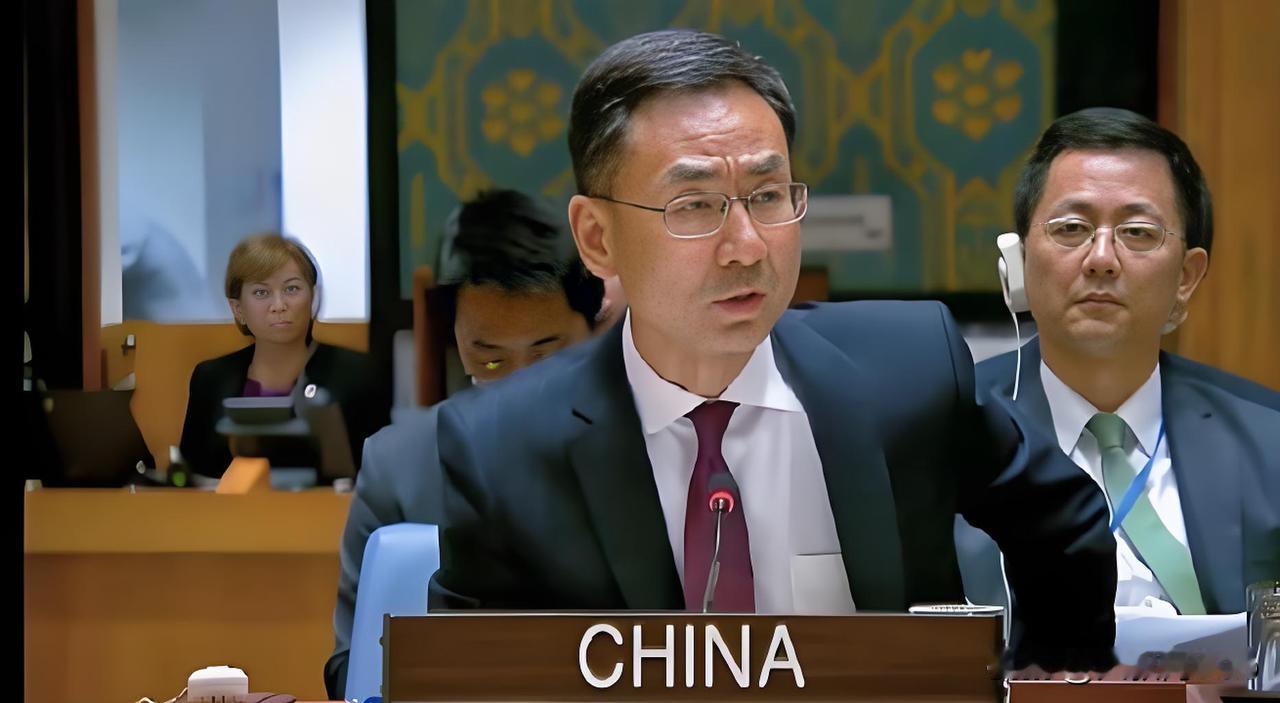 耿爽那我也就不再含蓄了！一语道破美国气候政策虚伪本质11月6日，联合国安理