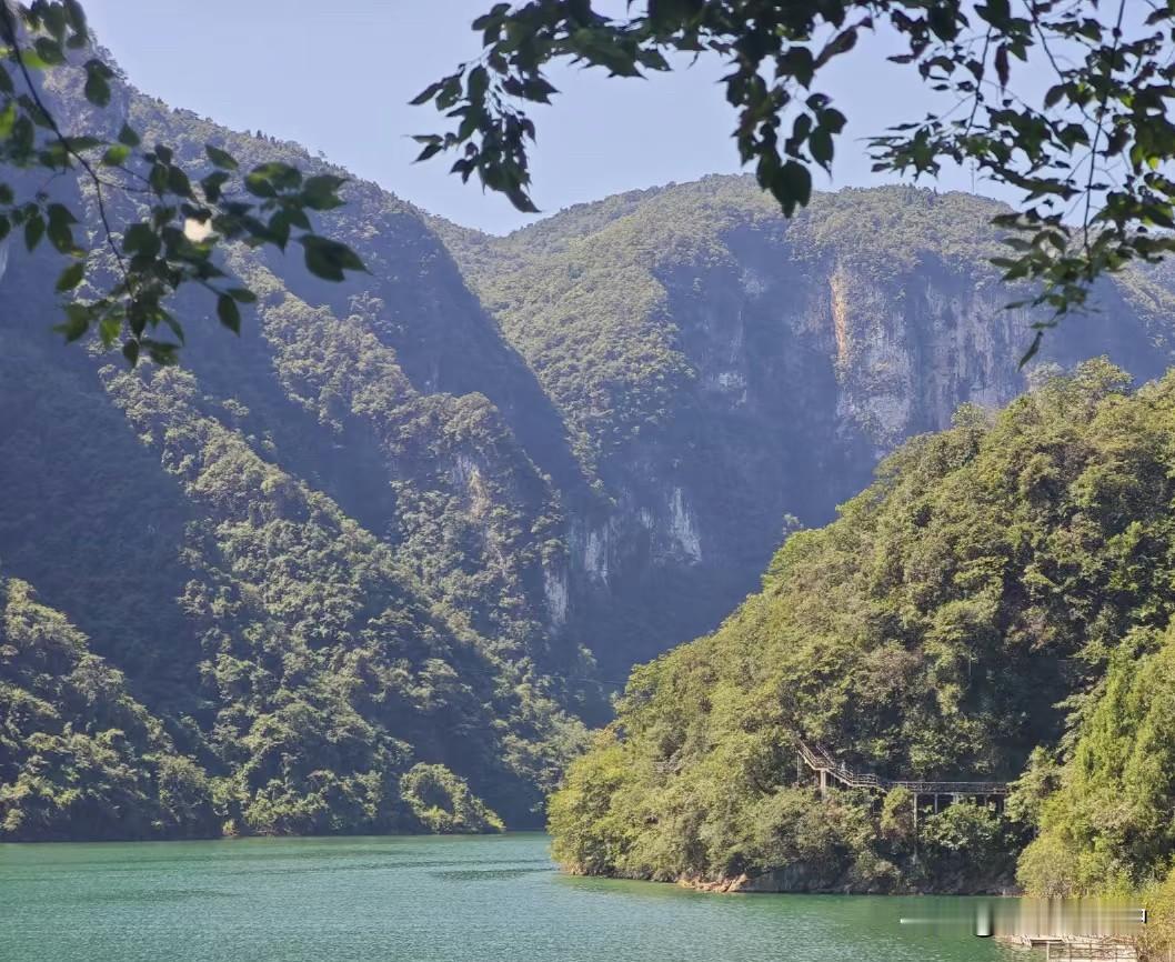 满心期待从成都出发去恩施，结果全程被“高价门票”“敷衍风景”“混乱管理”劝退，总