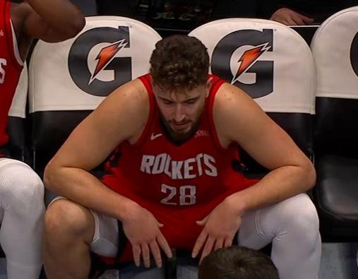 火箭加时128-133被鹈鹕逆转，一战看清三个不可思议的事实1、火箭队真是自