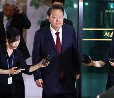 不是李在明心狠手辣，主要是尹锡悦当年做得太过分了！尹锡悦最近终于低头了，接受了独