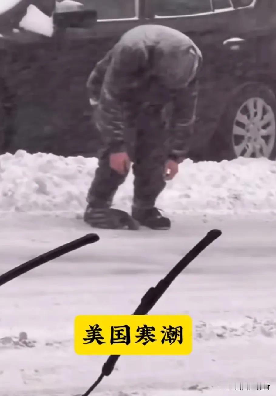 公知、“精美”们开始采用迂回方式否认斩杀线。“美国斩杀线”现象的曝光，将美国