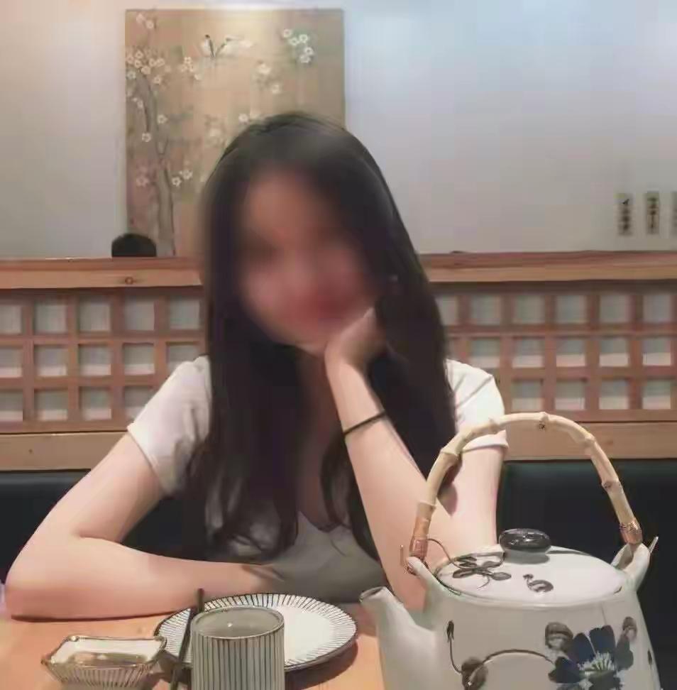 “简直是杀人诛心！”广东东莞，男子和妻子从校园到婚纱，原本以为沉浸到幸福的爱河，