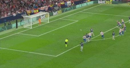 马竞1比1阿森纳欧冠半决赛首回合马德里竞技vs阿森纳，比赛在大都会球场打响。最