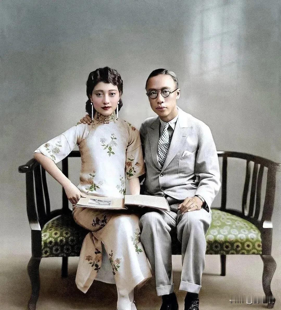 其实按照溥仪的“我的前半生”来看，他知道自己的生母是谁，也说太妃们对他并不好，所