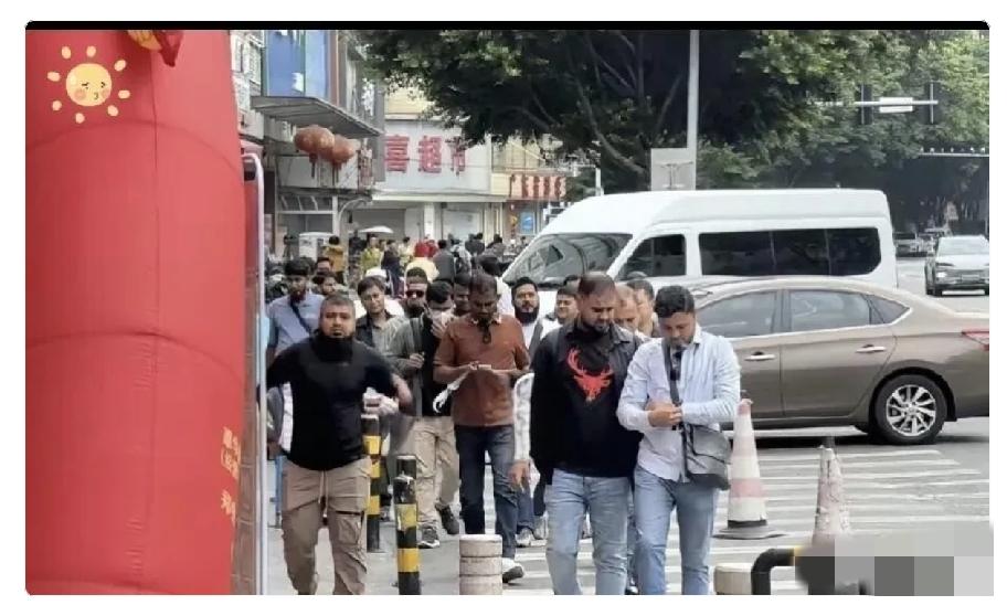 签证难，不是谁针对谁，是两边都踩了刹车。广州查出三十多个印度人用旅游签打工，