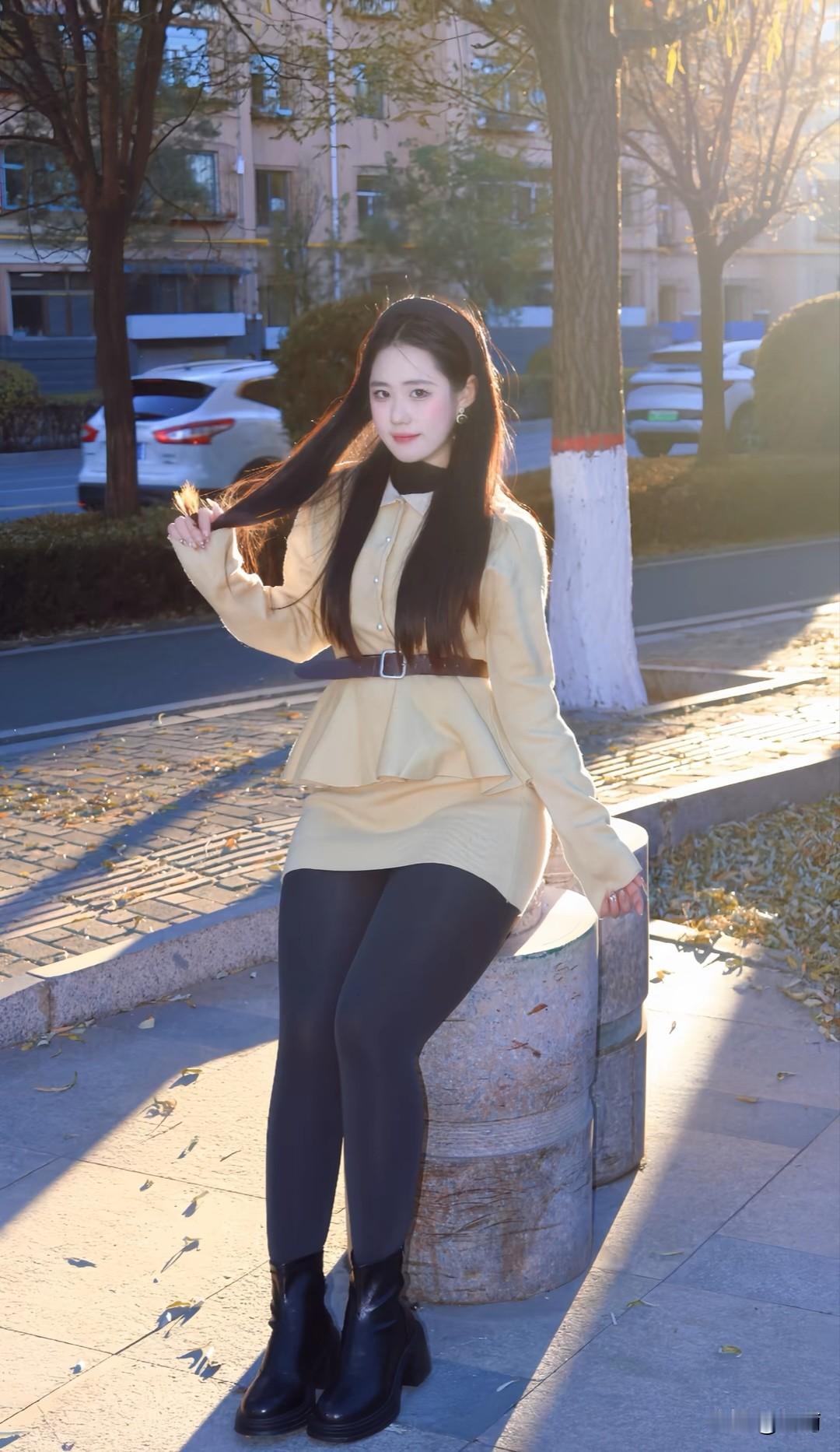 什么样的丝袜，能搭配得时尚不媚俗高跟丝袜穿搭性感女丝袜日常丝袜穿搭性感黑色