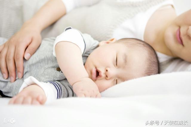 轻松哄睡孩子的7个要点10个诀窍, 可以睡整夜!
