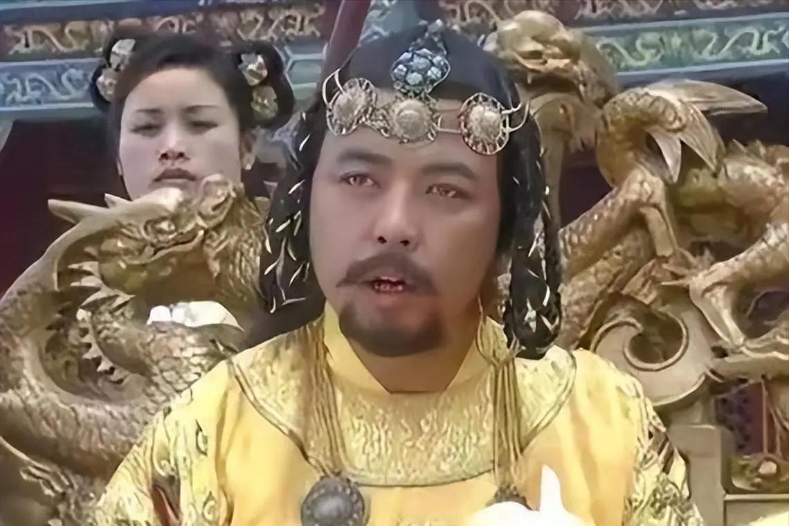 蒙古抢明朝两百年，中国明朝反抢更狠，把蒙古按地上摩擦？7万人被一锅端，连皇帝