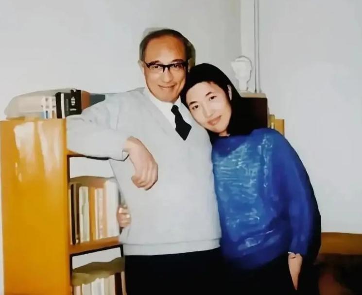 1986年，65岁的火箭专家杨南生娶了29岁的张严平。张严平的父母不同意，后来当