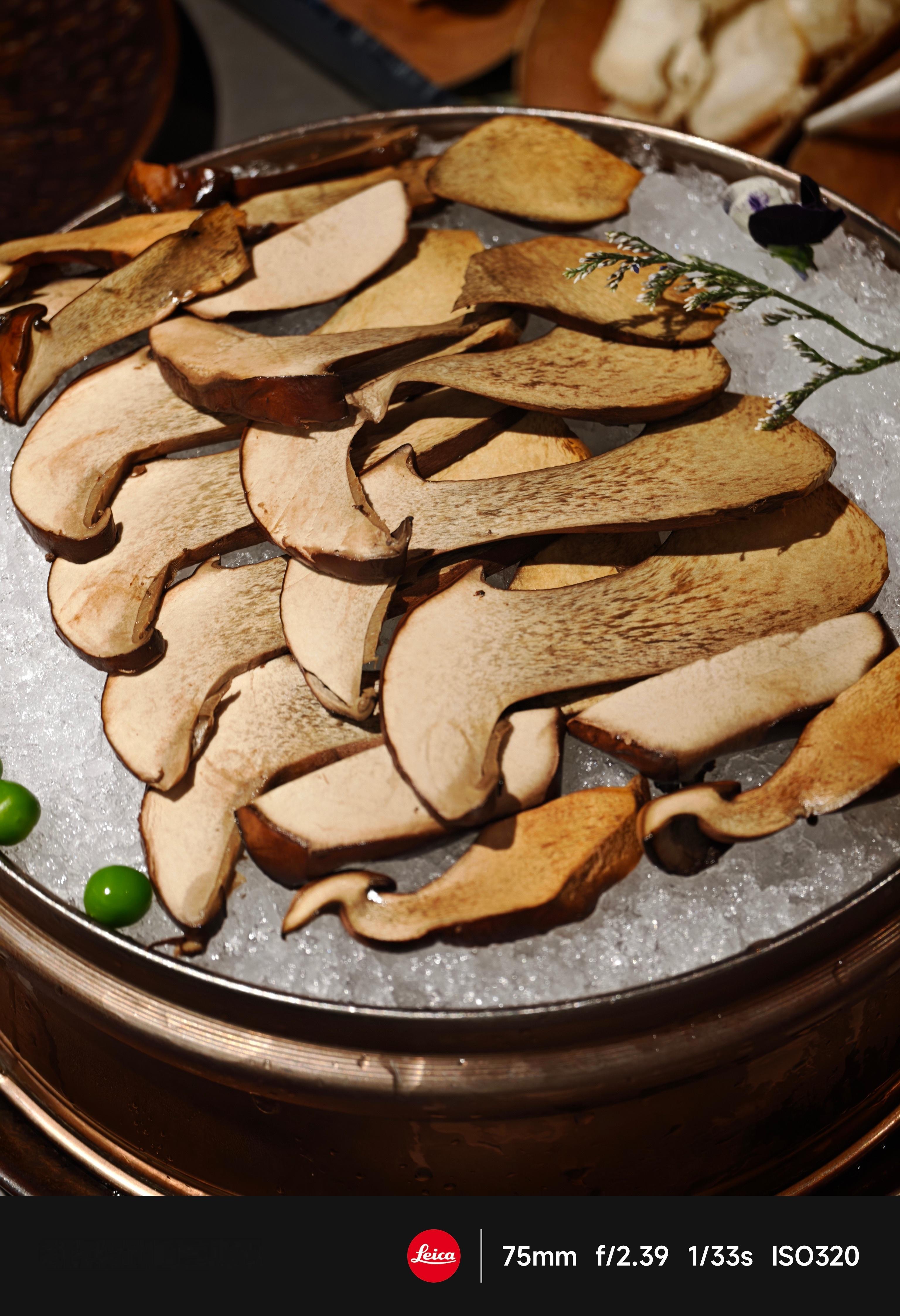 数码圈最爱吃火锅的应该就是我了，三天不吃就想，刚健身房跑完步，少吃点不过分吧上