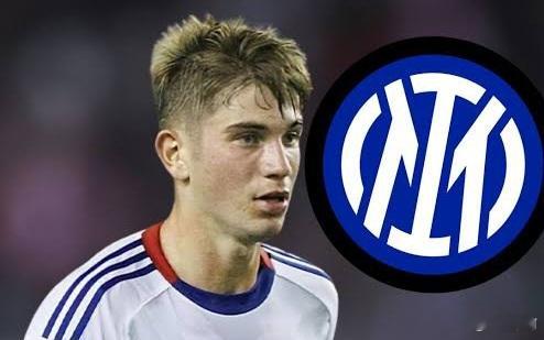 根据转会专家罗马诺的消息，国际米兰有意引进哈伊杜克18岁的中后卫姆拉契奇。姆拉契