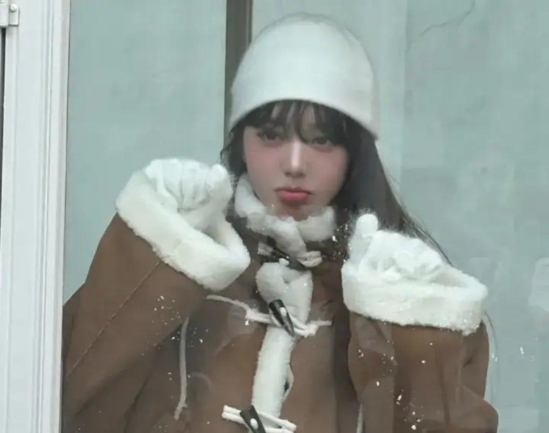 韩星张元英辱华事件发酵！相关代言遭抵制品牌方回应，本人持续装糊涂！！！！