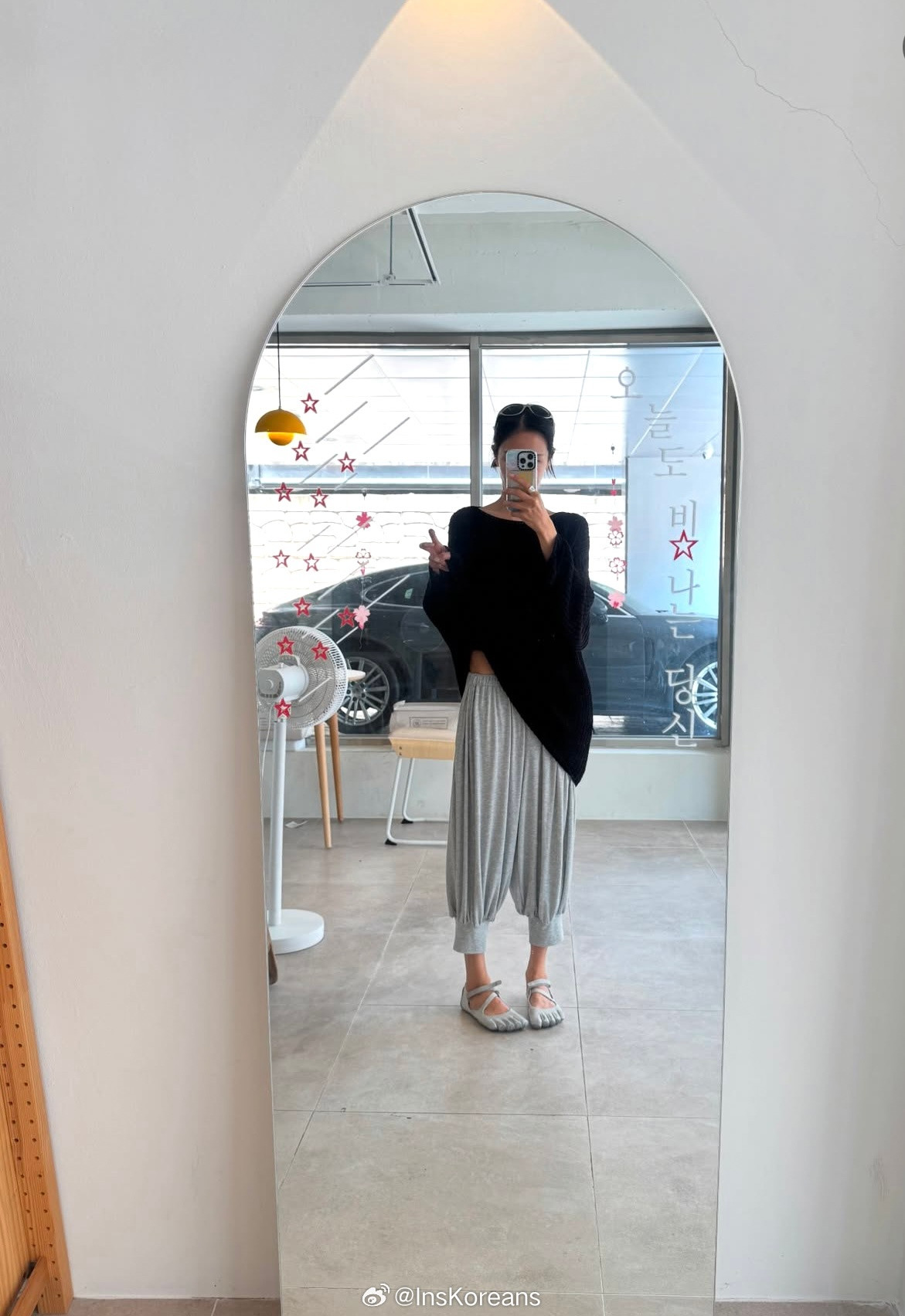 穿搭分享连续更新第2872天韩国时尚女生日常搭配随性穿搭韩系穿搭超能新星汇新星