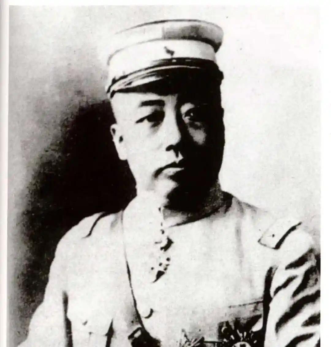 在得知杨宇霆被枪杀后，孙传芳大吃一惊，对人说：“张学良这小子，瞪着眼就把人给杀了