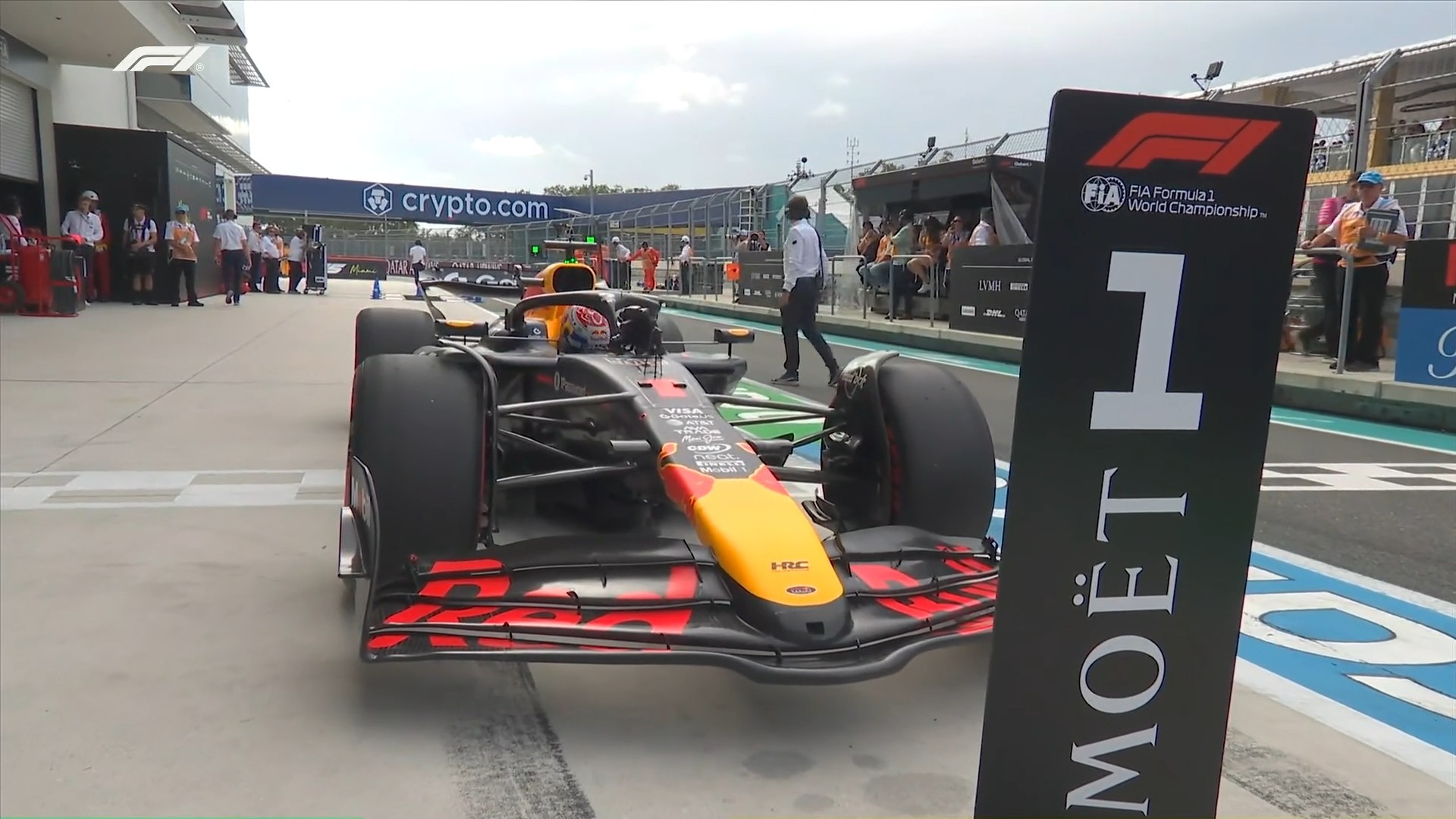 F1维斯塔潘取得迈阿密大奖赛排位赛杆位！2025F1迈阿密大奖赛​​​