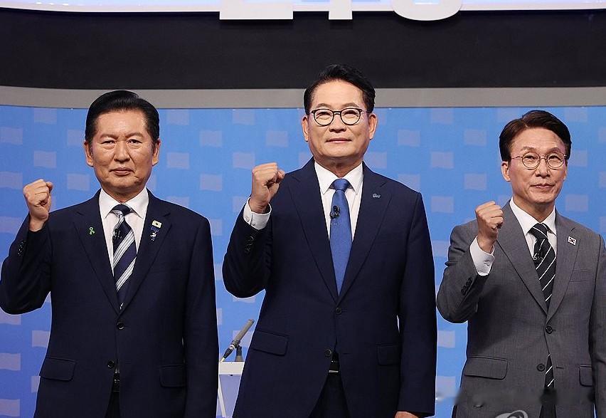 13日消息，韩国共同民主党党首竞选国民民意调查将于14日正式启动，为期两天。这项