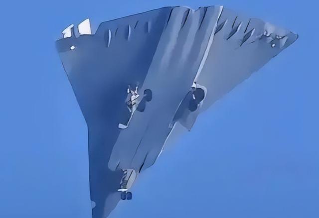 中美局势可能发生大反转，最先超过美国的不是经济，而是这个方面说起中美海军实力对