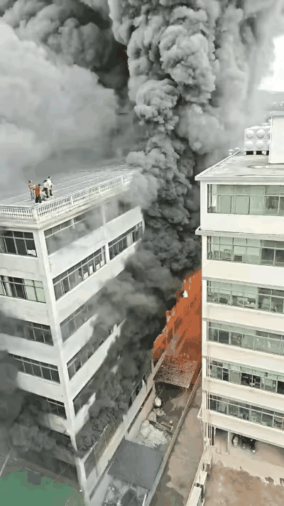 哎哟太可怕了楼不会塌，只要不窒息就没事，就是不知道这个时候脑子还管不管用