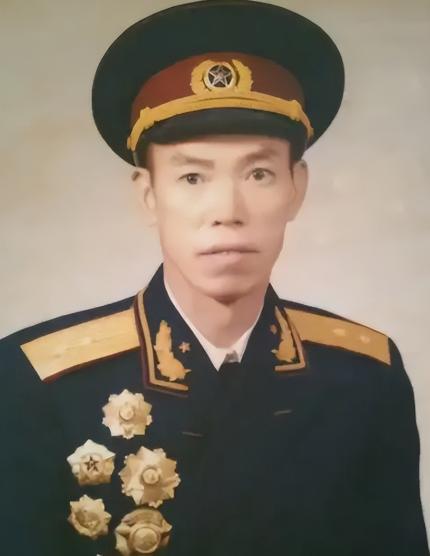 1981年10月23日，被组织审查和劳动锻炼长达8年的梁兴初将军，终于等到了处理