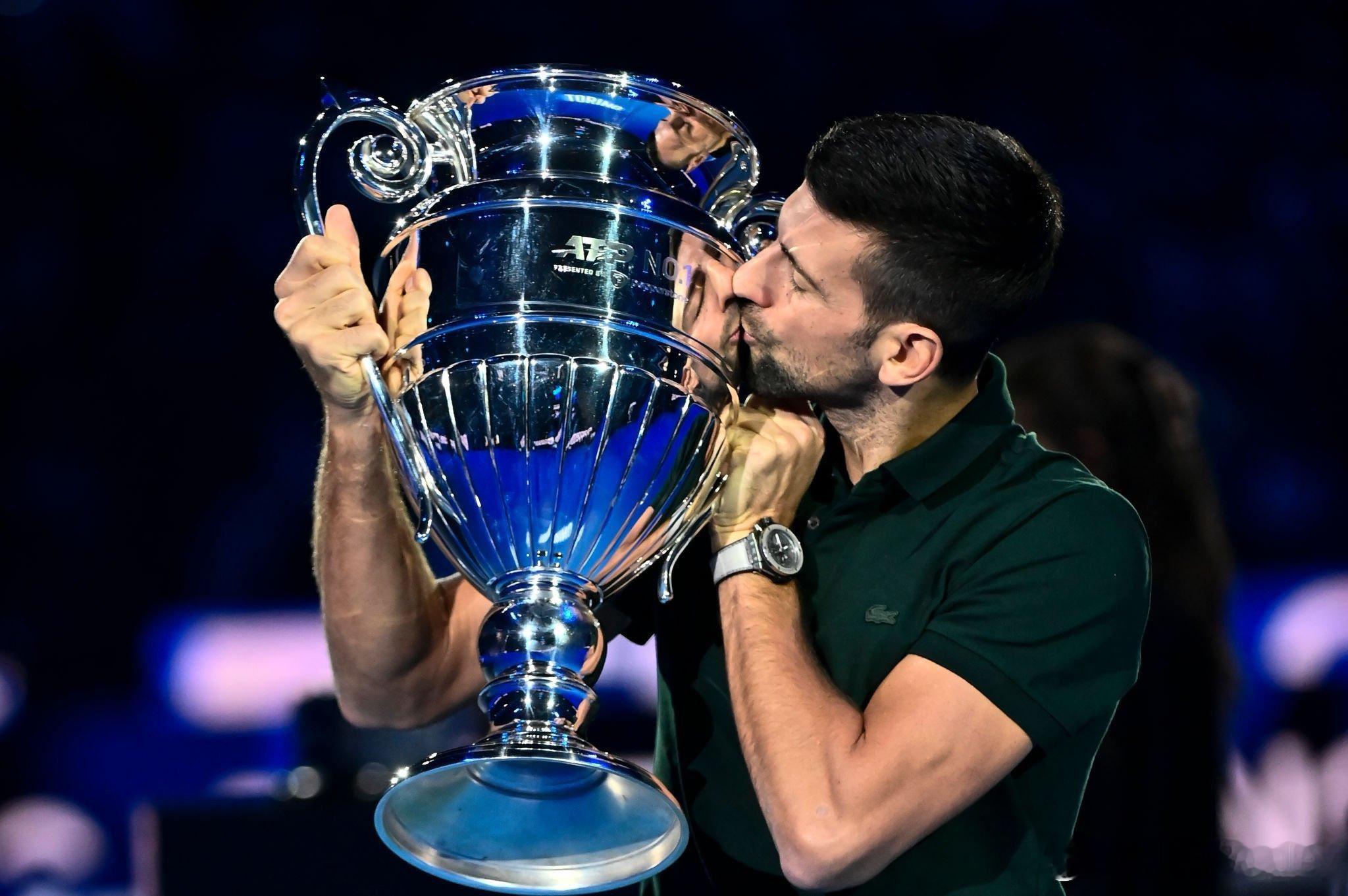 ATP年终世界第一榜单，一共20位球员拿下过年终球王！🇷🇸德约科维奇