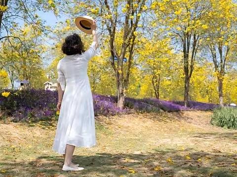 每天晚上，我一分钟都不想在儿子家多待。我今年57岁，在儿子家里带孙女，每天