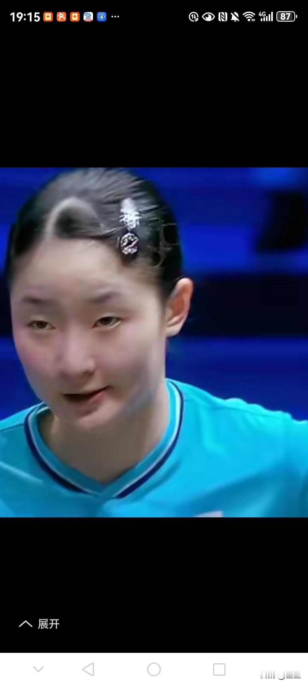 这次张本美和的战术终于露出来了，在大比分落后王艺迪，这个张本美和突然改变了战术，