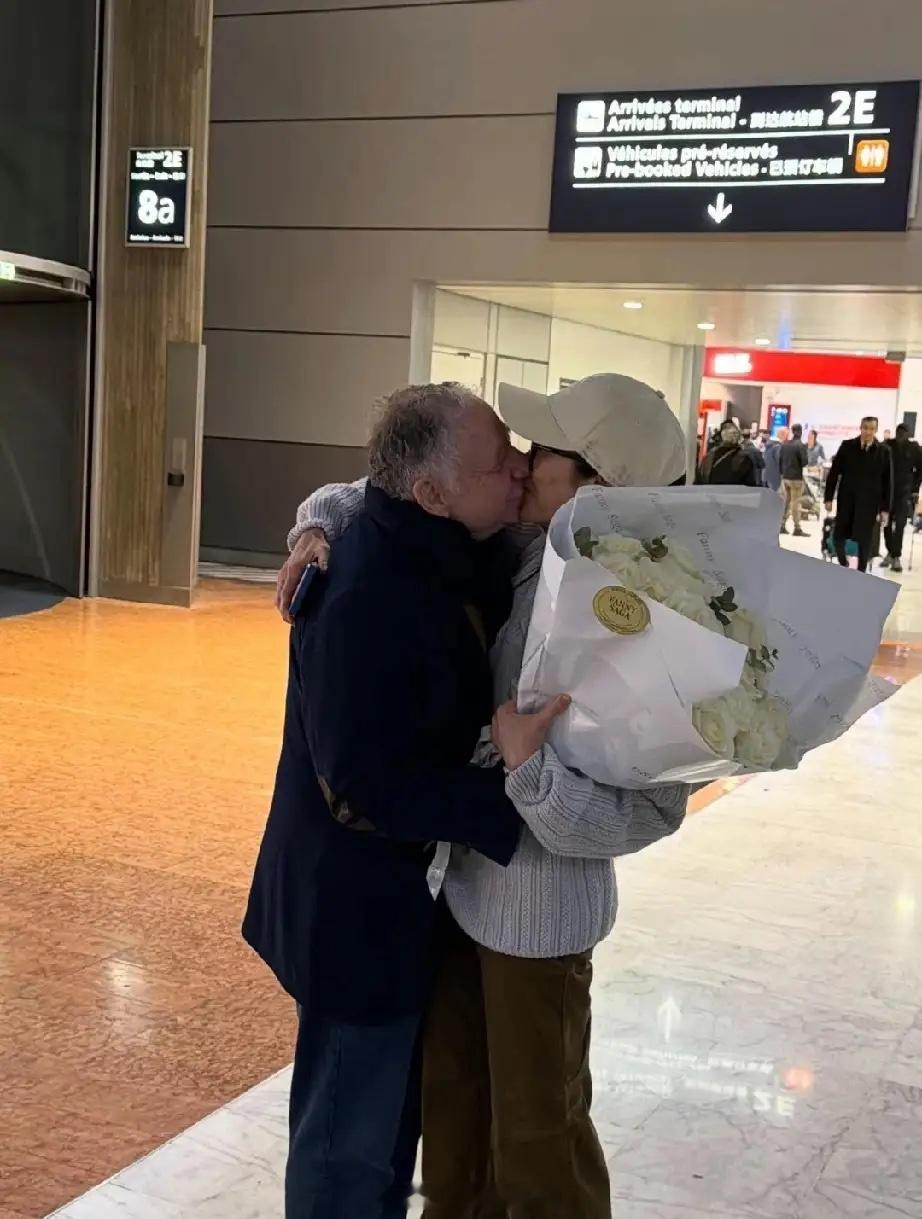 杨紫琼发文给她80岁富商老公庆生，她还特意借着“拍摄”的借口给了男方一个惊喜，带