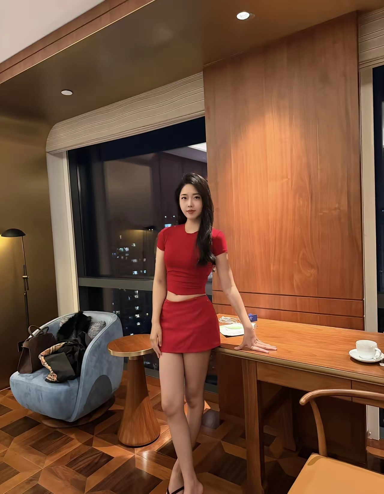 对象的领导突然安排出差去了你觉得对么