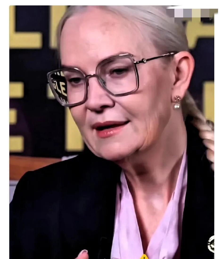 国际乒联主席索林，在北京首钢园说了一句挺硬的话。举办一场顶级赛事，能否在让观