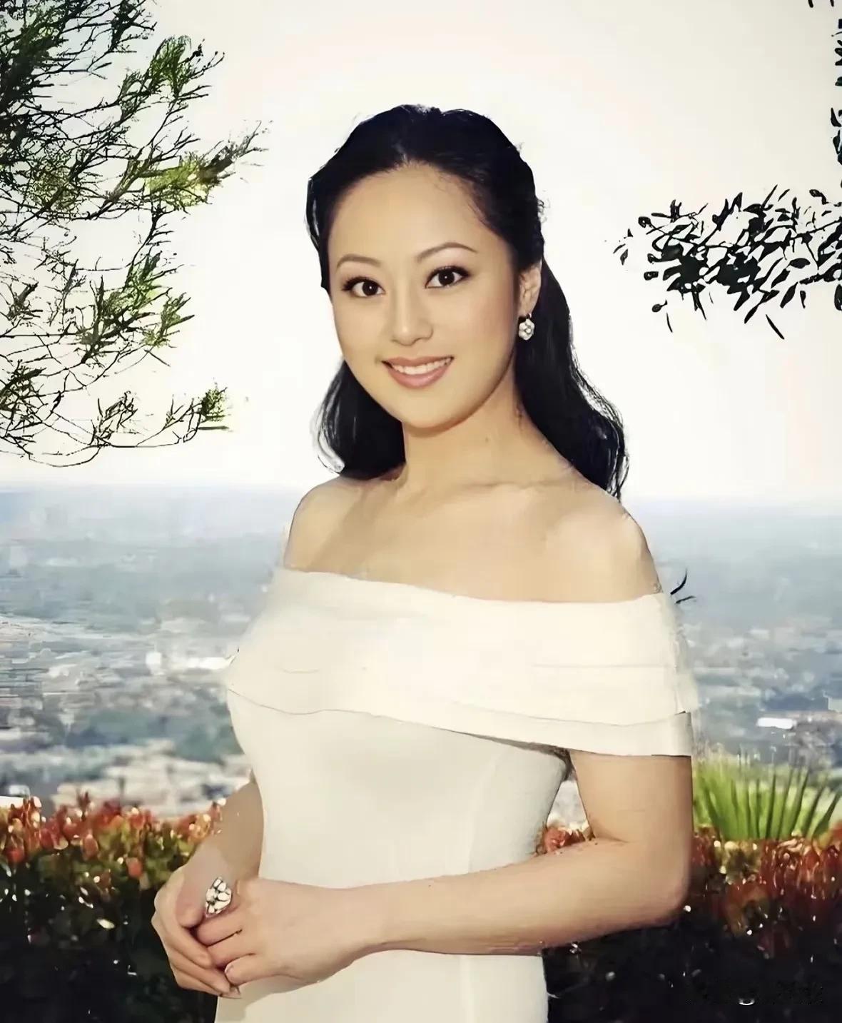 章小蕙如此的优秀美丽，但是她的两个孩子都不喜欢她，甚至是讨厌她。我怀疑她前夫