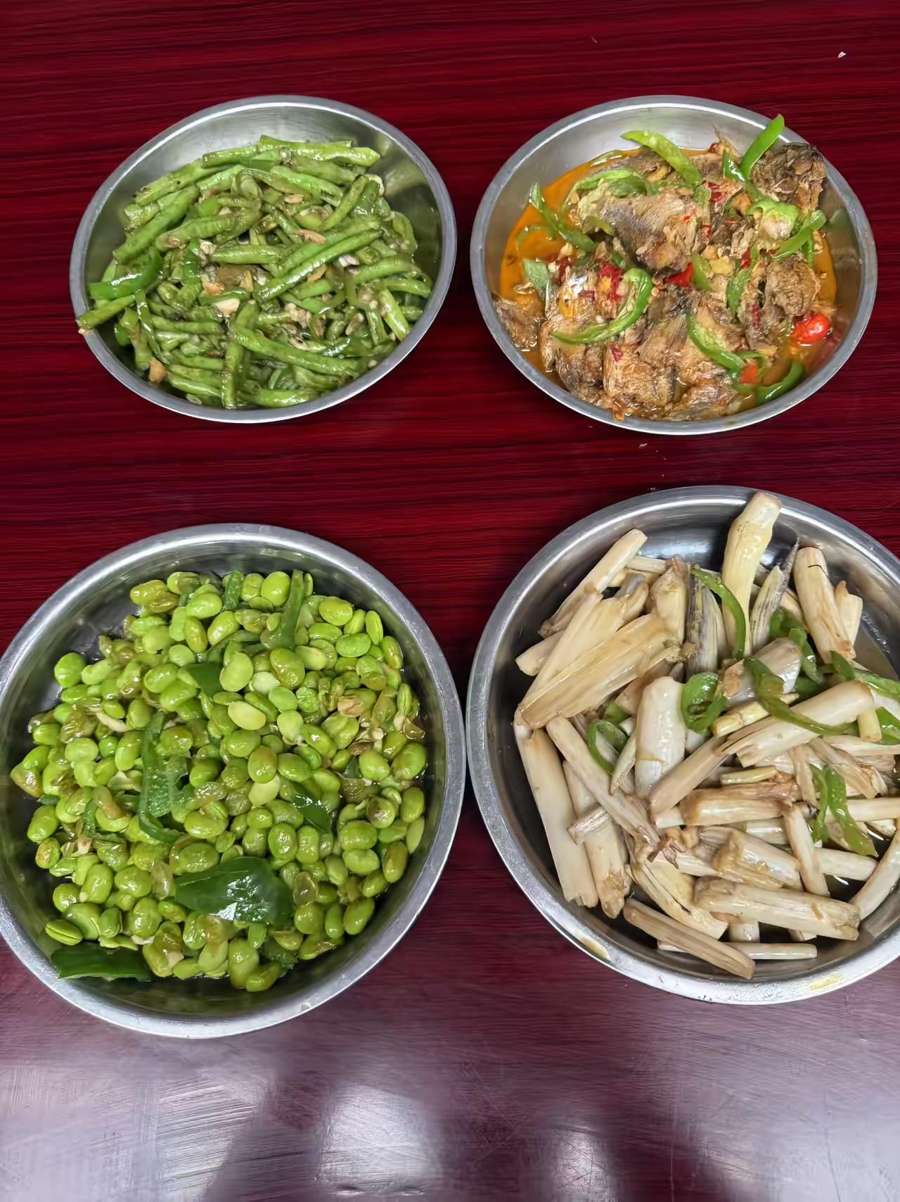 看这四个菜，让你猜省份，哈哈，能猜到不？