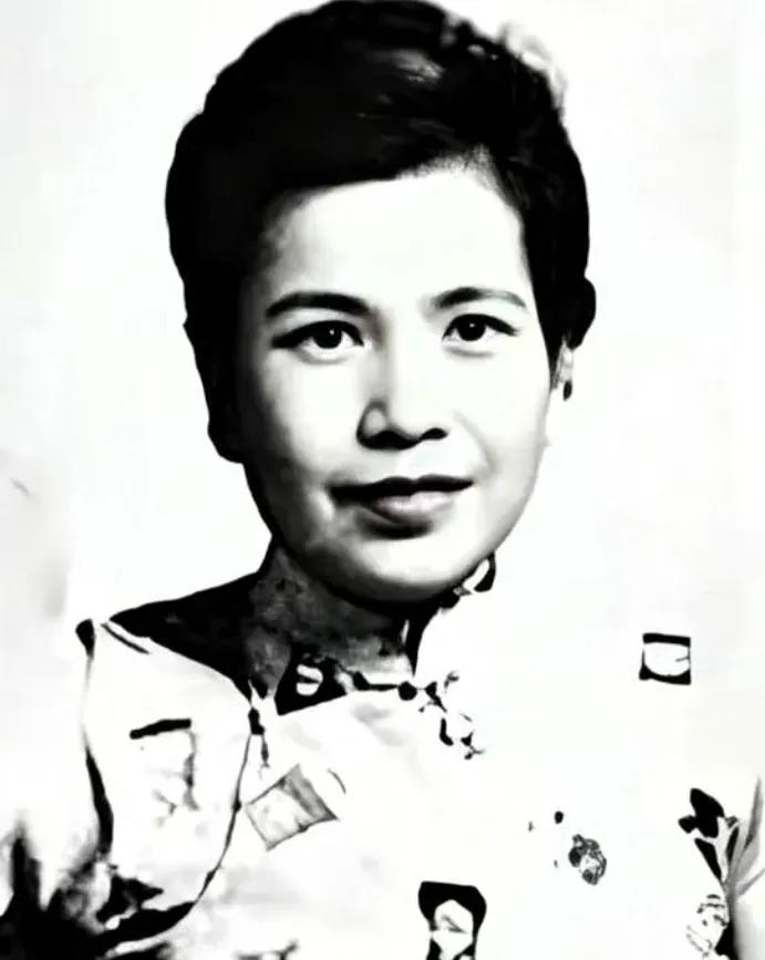 [点赞]烈士吴石的夫人王碧奎晚年直言：宁可在台湾漂泊三十载，也一定不回大陆，暮